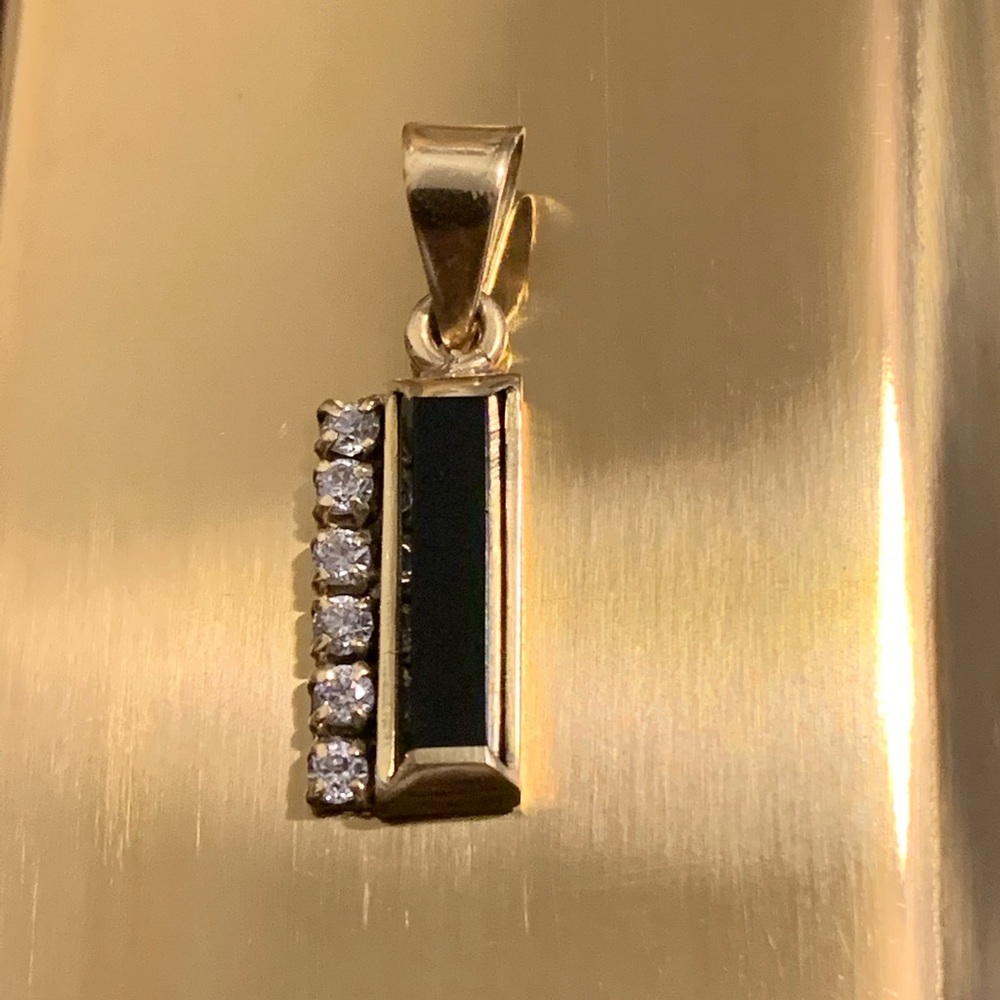 14K Pendant w/ Black Onyx and Genuine Diamonds